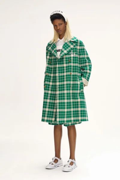 Look 15